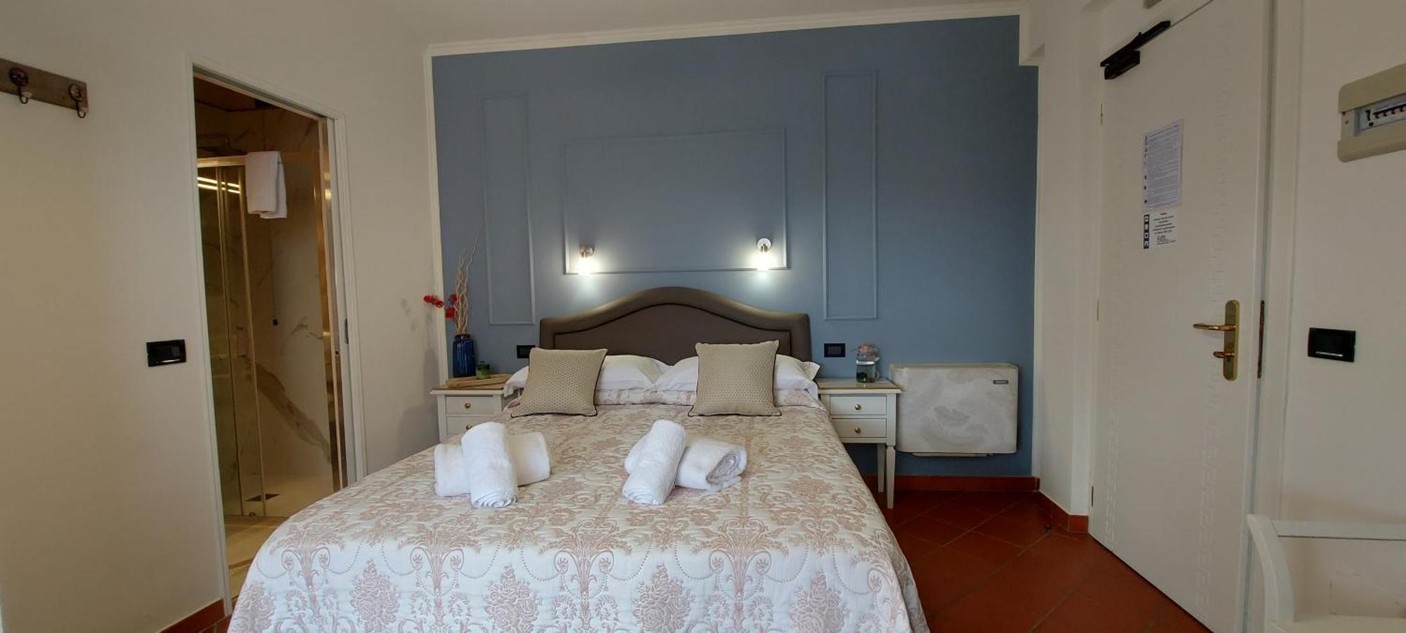 Hotel Florence Manerba del Garda Exterior photo